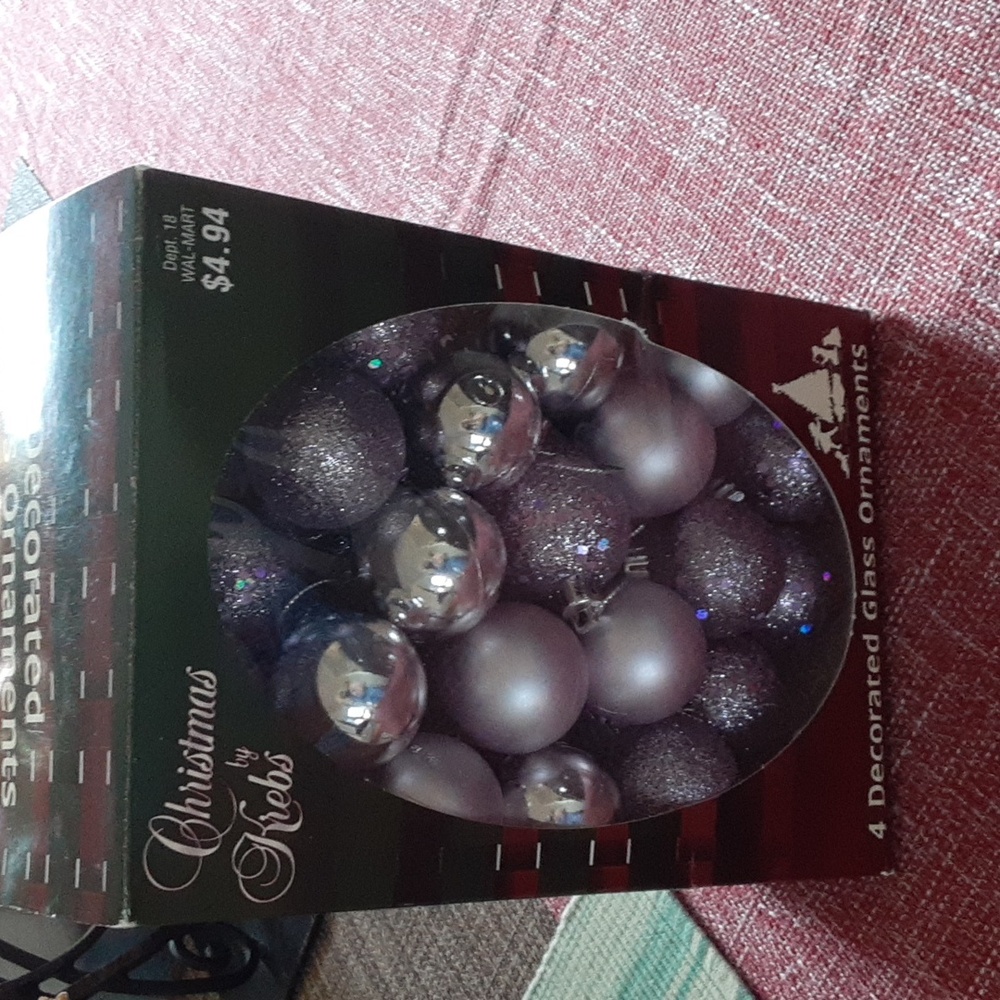 Decorated glass ornaments